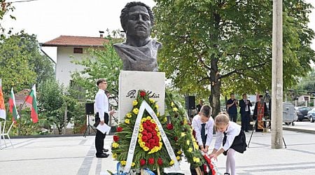 A monument to Vasil Levski was unveiled in Chiprovtsi