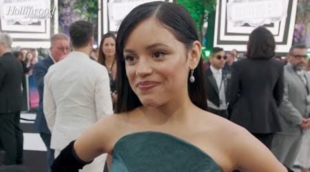 Jenna Ortega on Director Tim Burton &amp; Playing Winona Ryder&#39;s Daughter in &#39;Beetlejuice Beetlejuice&#39;