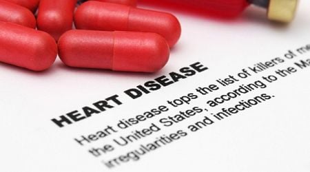 Individuals with periodontitis exhibit unique inflammatory protein profile in the blood