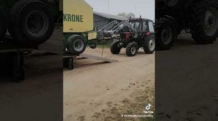 Belarus 920 and krone vario pack 1500 #belarus #latvia #farm #latvija #agriculture #krone