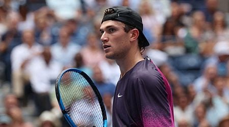 Britain's Jack Draper vomits on court as he loses first grand slam semi-final to Italy's Jannik Sinner at US Open