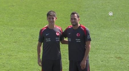 Turkish National Football Team completes preparations for Wales match