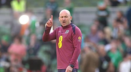 Lee Carsley in hilarious Ireland v England bench error ahead of Nations League clash