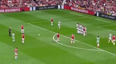 Wayne Rooney Free kick Goal vs Celtic Legends vs Manchester United Legends, Rooney scores Free kick