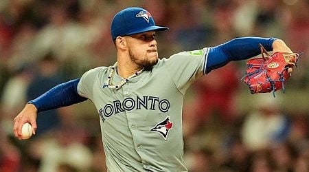 Blue Jays' Jose Berrios notches career-high 15th win with another strong effort