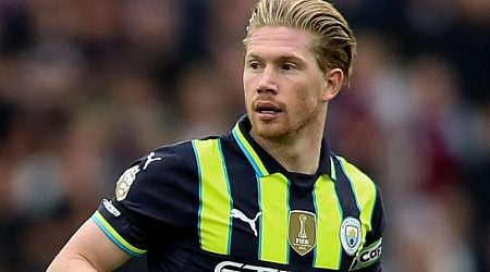 Kevin De Bruyne hails lack of egos in Manchester City squads as vital to success