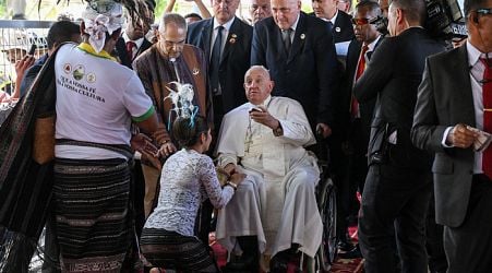 Pope Francis arrives in East Timor (3)