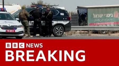 Three civilians killed in West Bank-Jordan border attack, say Israeli officials | BBC News