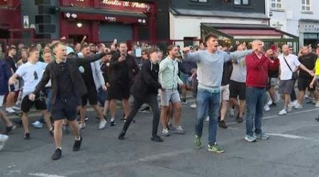 Football fans arrested in Dublin after England&#39;s 2-0 win over Ireland | AFP