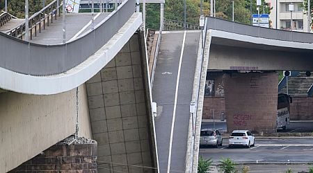 Germany orders nationwide checks after Dresden bridge collapse