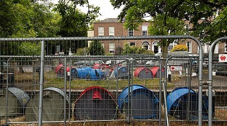 Waterways Ireland begins canal patrols to prevent tents being pitched and safeguard fencing