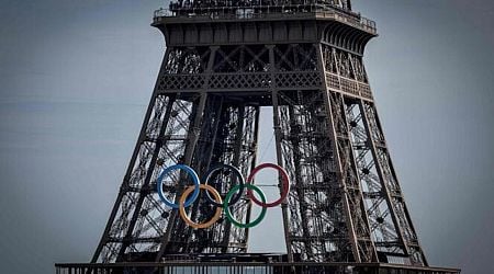 Eiffel's descendants call for Olympic rings to be moved to LA