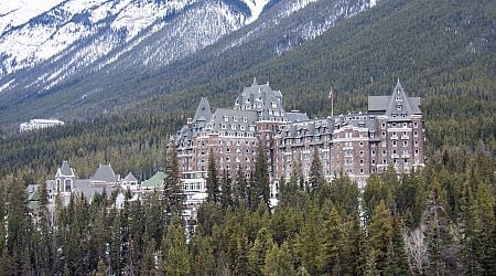 Fairmont Banff Springs: Your Royal Rocky Mountain Getaway