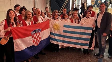 Uruguayan Croatians perform at Vinkovci Autumns for first time