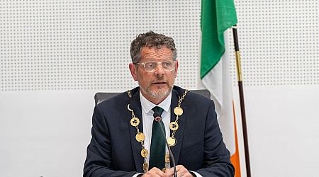 Limerick mayor highlighted concerns over proposed asylum seeker accommodation with Minister