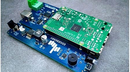 Edgeberry: Transforming Raspberry Pi to edge IoT