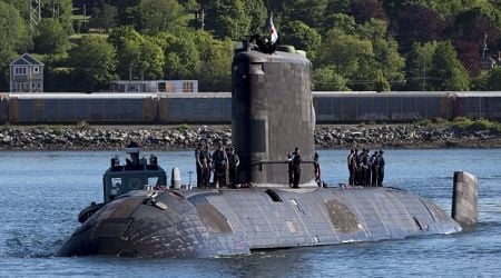 Ottawa asks defence contractors to make pitches for new submarine fleet