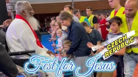 Fest for Jesus. Children with Fr James Manjackal MSFS. Brno - Czech Republic - September 14th &amp; 15th