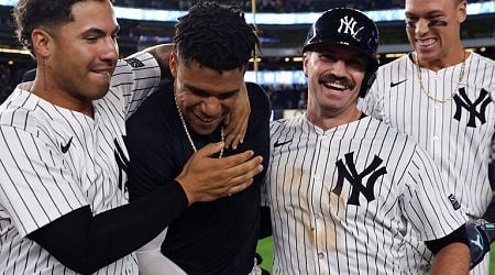 Yankees pummel Orioles to win AL East