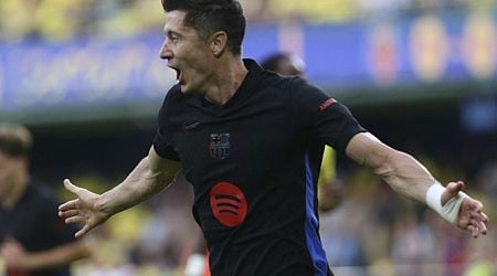 Robert Lewandowski and Raphinha bag braces as Barcelona blow away Villarreal