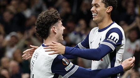 Tottenham overcome early red card to post 3-0 win in revamped Europa League