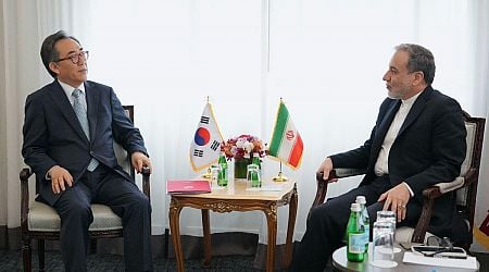 FM Cho hopes for more opportunities to deepen cooperation with Iran under new Iranian leadership