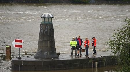 Central Europe faces worst floods in 2 decades