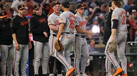 Orioles clinch top AL wild-card spot, end Twins' playoff hopes