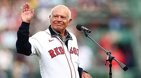 Red Sox honor retiring radio voice Joe Castiglione after 42 years