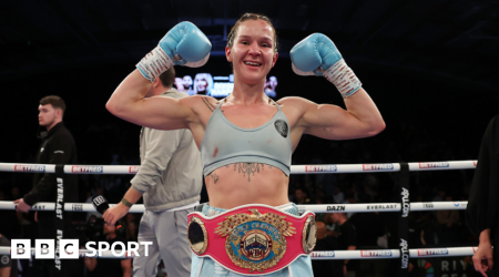 Harper beats Dixon to become three-weight champion