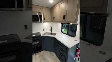 2025 Winnebago Voyage 3235FK #winnebago #voyage #traveltrailer #rv #rvtour #rvlife #winnebagovoyage