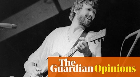 Kris Kristofferson: the soldier turned star made a tough life into tender poetry