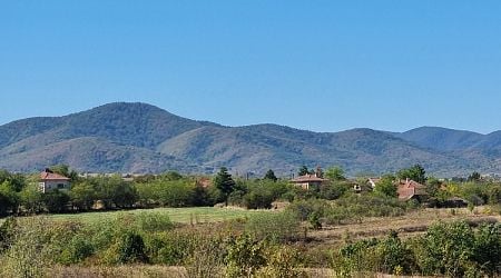 Good Mountain Hiking Conditions on Tuesday