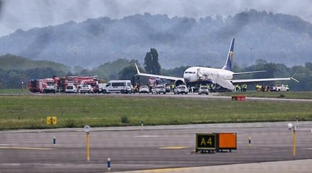 Passenger plane's tire bursts on landing-Orio airport closed