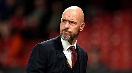 Netherlands legend Wesley Sneijder fires Aston Villa barb at Man United amid Erik ten Hag scrutiny