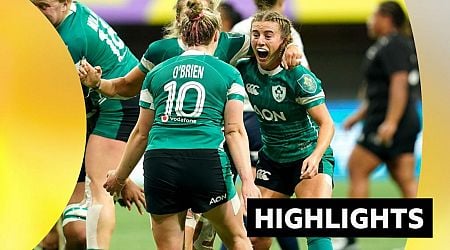 Ireland score late to snatch shock win over New Zealand