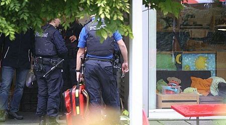 Stabbing attack outside daycare in Zurich 'seriously' injures one boy