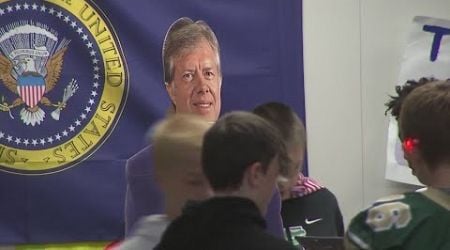 Grizzell Middle Schoolers celebrate Jimmy Carter&#39;s 100 years of service