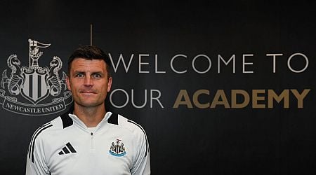 Former Ireland Under-21 forward makes winning start to Newcastle United coaching role