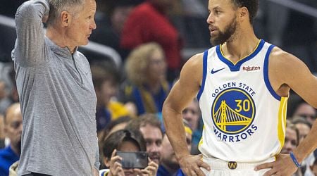 Warriors' Kerr unsure of who will start next to Curry