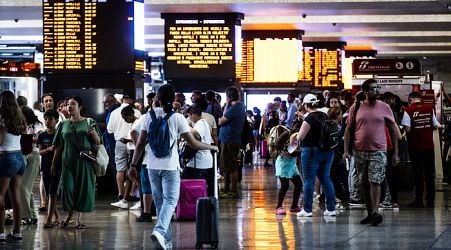 Train chaos: firm accused of glitch probing 'what happened'