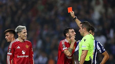 Bruno Fernandes sent off for second time in five days before Man Utd save late draw