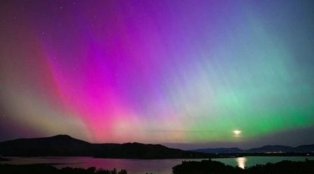 Northern Lights may be visible across Ireland this weekend 