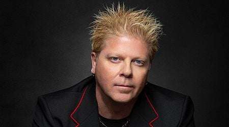 4 Reasons Why The Offspring's Dexter Holland Might Be the Most Interesting Musician on the Planet