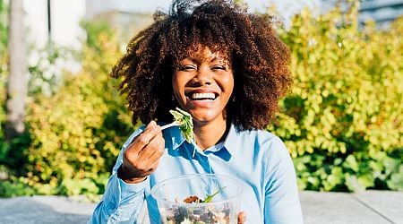 Ease Your Anxiety Naturally With These 8 Everyday Foods