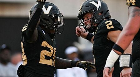 Vanderbilt upsets No. 1 Alabama to live out 'the dream'