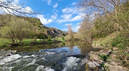 Sofia's Regional Environment Inspectorate Investigates Struma River after Receiving Pollution Report