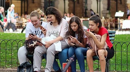 New report shows sharp increase in social media addiction among adolescents 