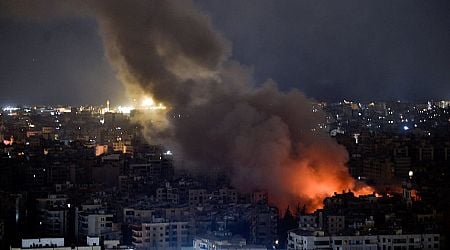 Israel attacks Beirut in further strikes, Hizbullah rockets target Tel Aviv base