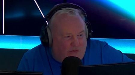 Stephen Nolan gives emotional update as mum rushed to hospital during live show